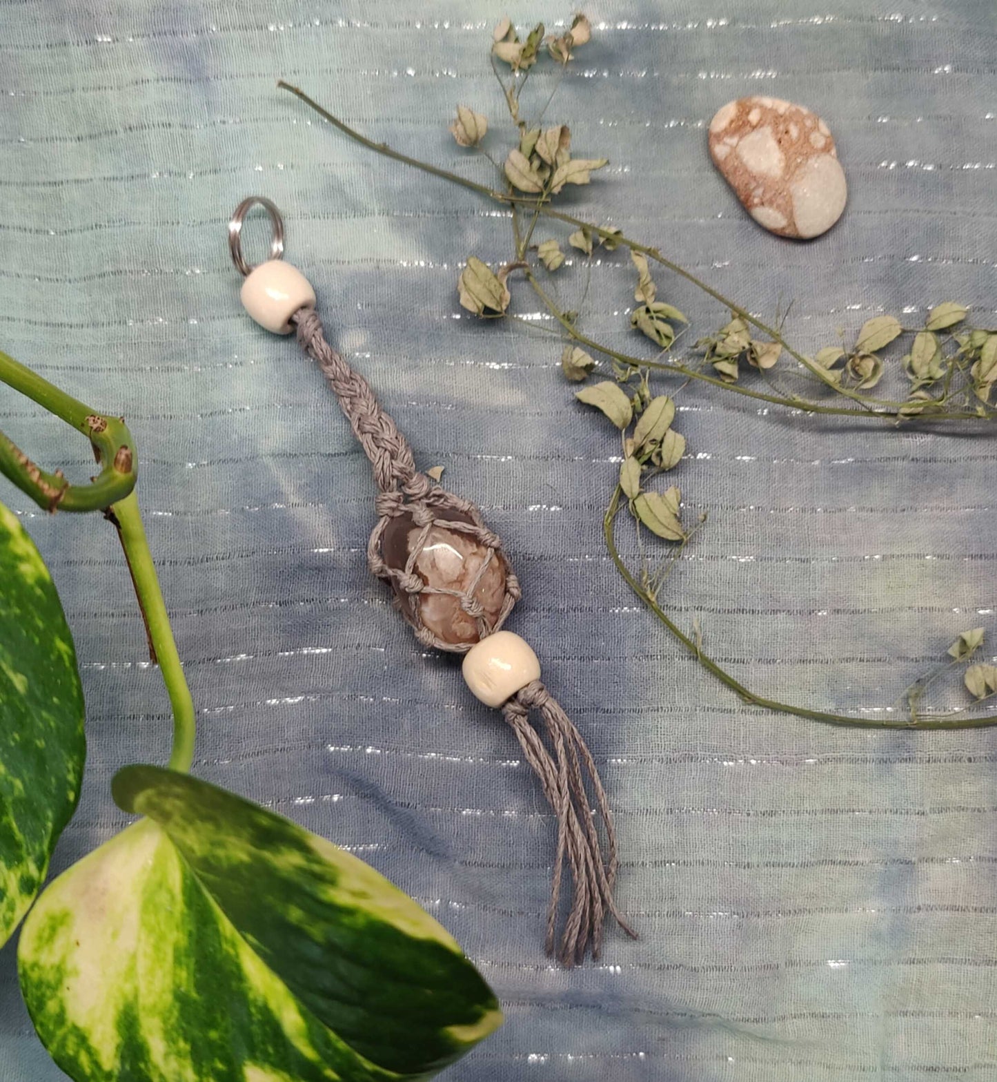 Kukka-akaatti ~laukkukoru, harmaa